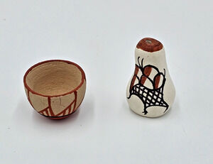 Pair of VTG Native American Miniature Jemez Pueblo Pottery Signed Bowl JC Islete